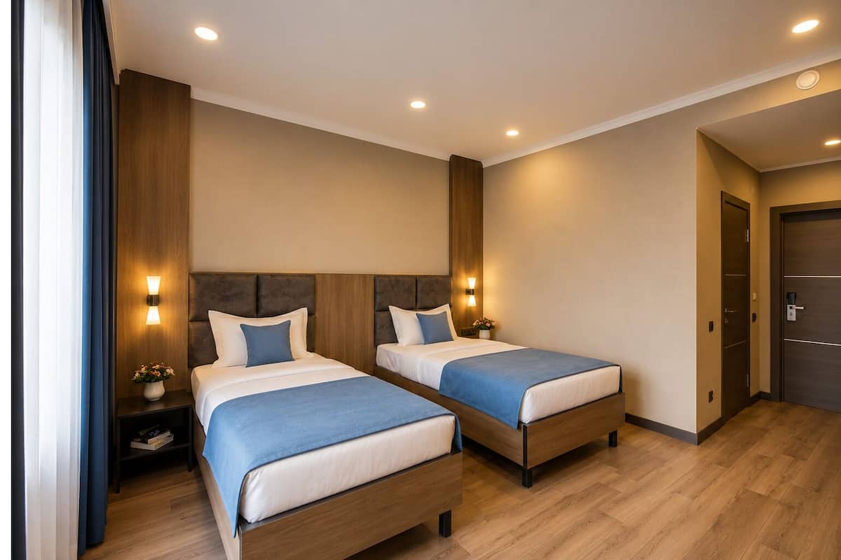 Premium bedding, down comforters, minibar, desk