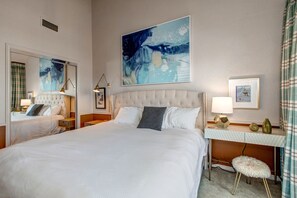 1 bedroom, iron/ironing board, Internet, bed sheets