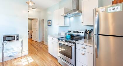 Honan House- Close to it All! Adorable in Town Home!