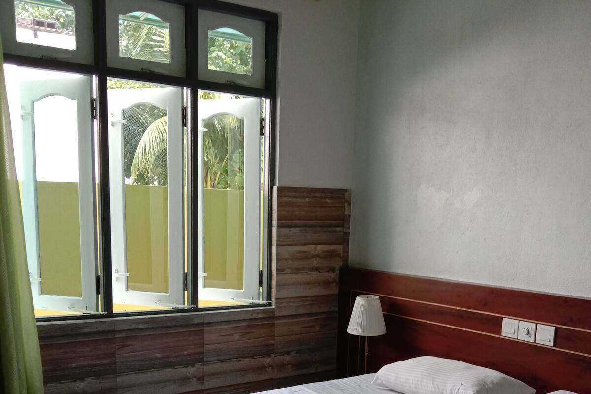 Deluxe Double Room | Egyptian cotton sheets, premium bedding, memory foam beds, minibar
