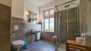 Dusche, Haartrockner
