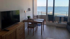 Uklassifisert bilde, 4 av 18, knapp