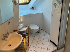 صورة غير مصنفة، 4 من 15، زرّ