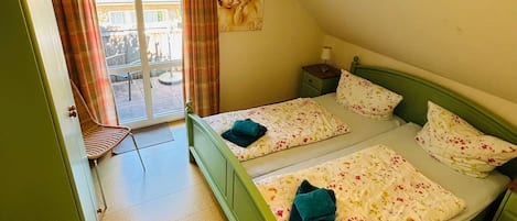 1 室のベッドルーム、WiFi、ベッドシーツ