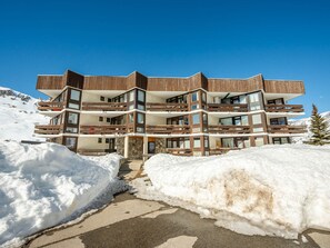 Exterior - Cozy apartment in Tignes, 6 pers, sunny balcony (Tignes-Le Lavachet)