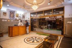 Lobby - Hotel Dimple International (Udaipur)