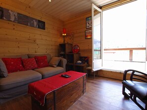 TV - 2-room apartment in Tignes, 4/5 people, near the lake (Tignes)