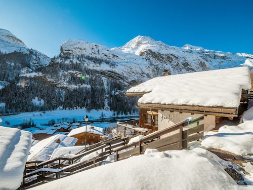Chalet 5* à Tignes: 6 chambres, sauna, jacuzzi, parking