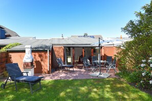 Unclassified image, 3 of 32, button - Holiday house Klabautermann (Esens)