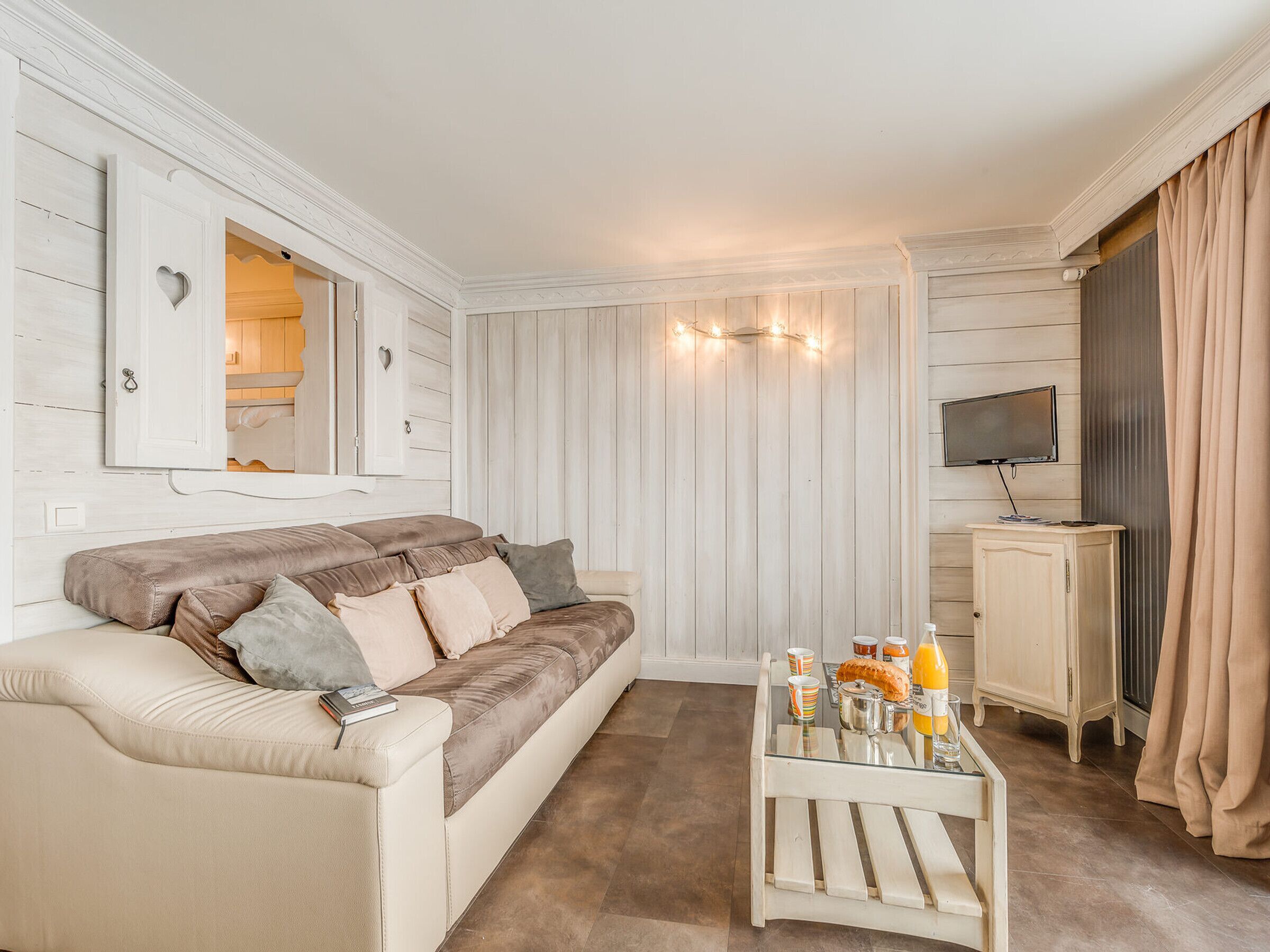 Televisión de pantalla plana 