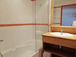 Hair dryer - Charming 2-room, mountain style, balcony, private parking (Pra-Loup)