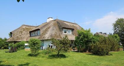 Teewelkenhüs meadow apartment