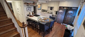 Captain's Quarters -luxurious home on Captains Row