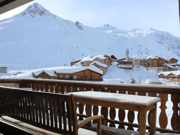 Property grounds - Traditional Chalet in Tignes - 3 rooms, 6 people, WiFi included (Tignes)