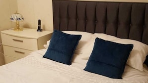Comfort House | 3 bedrooms, iron/ironing board, WiFi (free), individually decorated - Gloria's House (Birmingham)