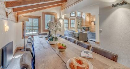 Chalet 12 pers, 6 chambres, 6 salles de bain, balcon, cheminée, parking, wifi