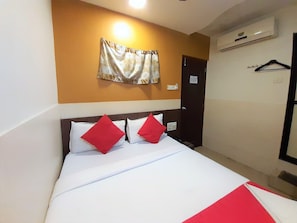 Standard Double Room | Free WiFi