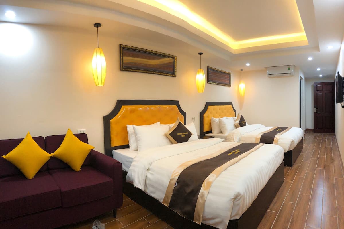 Premium bedding, Select Comfort beds, desk, laptop workspace