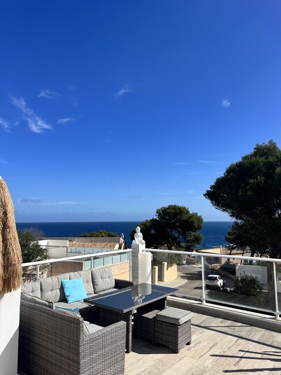 Luxury villa Felizidad. Private pool, 5 bedrooms, 4 bathrooms. and sea view.  Font de Sa Cala.