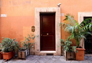 Exterior detail - Lovely Navona Apartment (Roma)