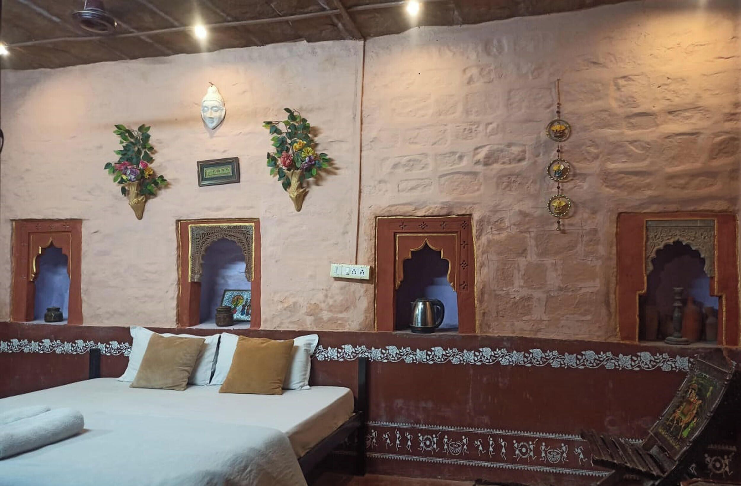 Economy Room | In-room safe, free WiFi