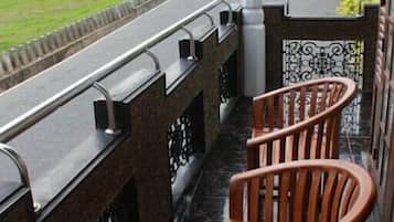 Comfort Villa | Balcony