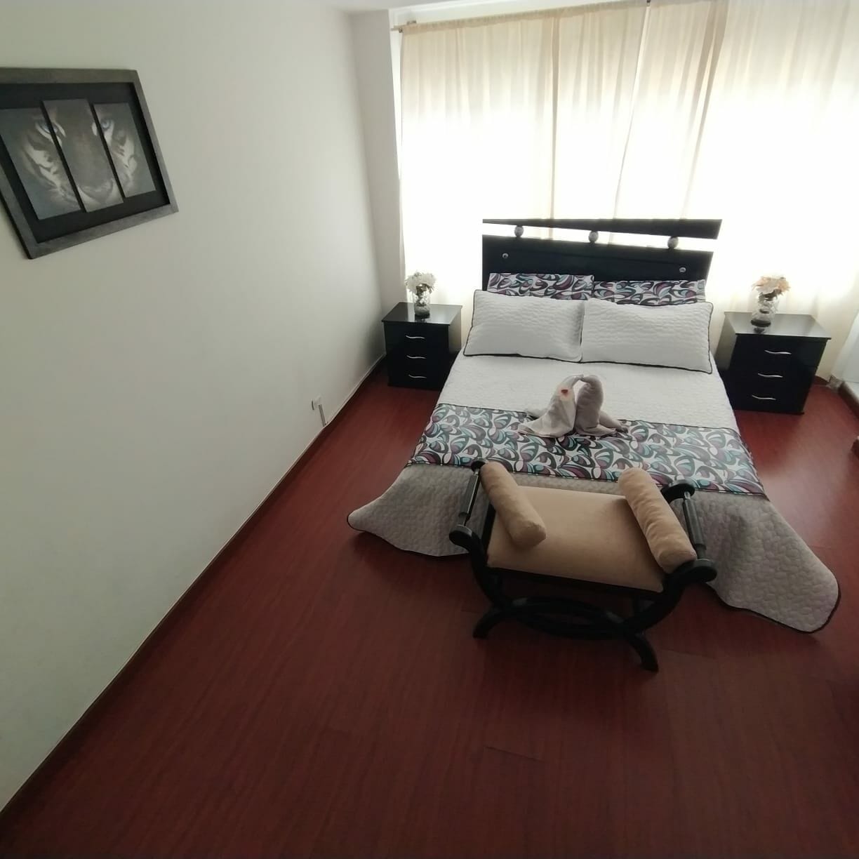 Comfort Apartment | Down comforters, desk, iron/ironing board, free WiFi