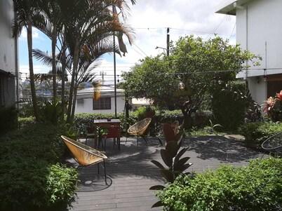 沉迷聖荷西青年旅舍