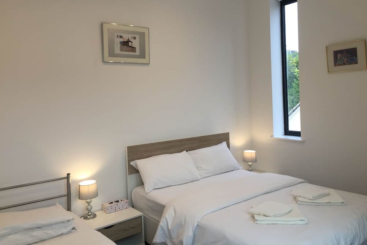 Standard Triple Room, Shared Bathroom | Free WiFi