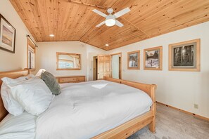 3 chambres, fer et planche à repasser, Wi-Fi gratuit, draps fournis