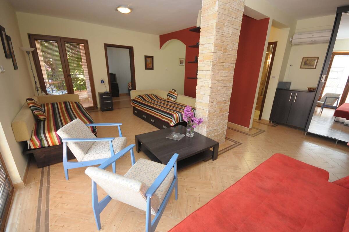 City Apartment, 1 Bedroom (Bugenvilia) | Living area | 0-inch flat-screen TV with cable channels, TV