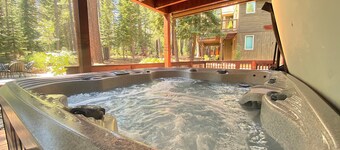 Dogwood By Tahoe Getaways - Pet Friendly in Tahoe Donner w Pool Table and HOA!