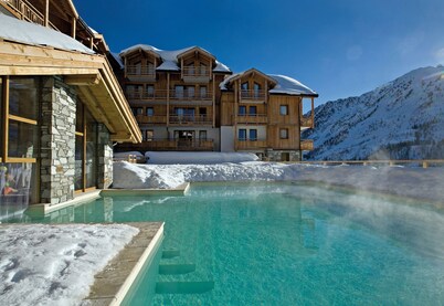 Appart Confortable à Montgenèvre Au Pied des Pistes | Accès Piscine + Sauna