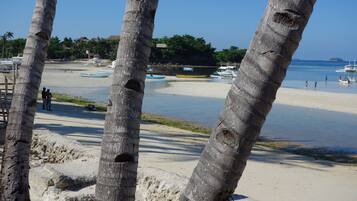 Beach nearby, white sand, beach massages, scuba diving