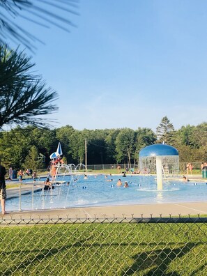 Outdoor pool - Come and enjoy the Breath taking  Vacation cabin at  Pocono , PA (pocono lake)