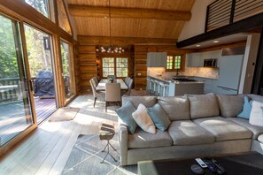 Smart TV, fireplace, video games, table football - Updated 6BR ski-in/ski-out mountain modern chalet with new hot tub (Mountain Village)