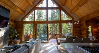 Updated 6BR ski-in/ski-out mountain modern chalet with new hot tub