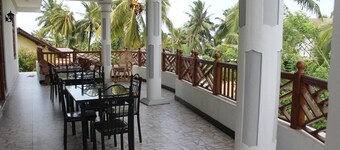 Privet Villa Lion Placessa waligamassa on 10 sänkyä ja yksi perhehuone