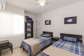 2 bedrooms, hypo-allergenic bedding, memory foam beds, in-room safe - Relaxing & Quite Apt - Full Apartment (Cancun)