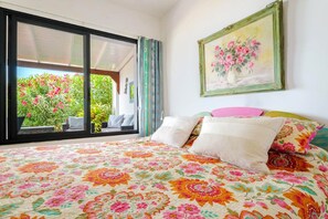 1 camera, insonorizzazione, ferro/asse da stiro, Wi-Fi gratuito