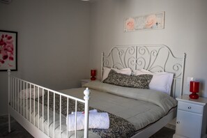 2 Schlafzimmer, Bügeleisen/Bügelbrett, WLAN