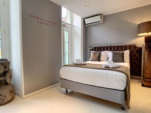 2 室のベッドルーム、アイロン / アイロン台