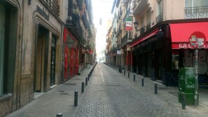 Exterior - Arta Hostal (Madrid)