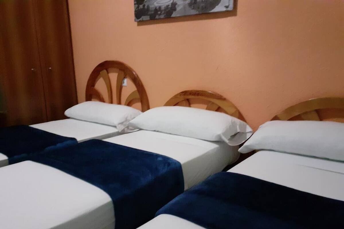 Triple Room (6) | WiFi (free)