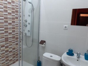 Habitación cuádruple familiar (1) | Wifi gratis