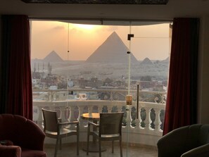 Front of property - Sun Pyramids View Inn (Giza)