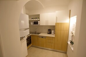 Horno y placa de cocina