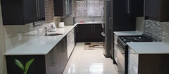 Luxurious Home near O.R Tambo International Airport. Kempton Park South Africa