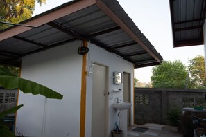 Casa Grand | Baño | Regadera, amenidades de baño gratuitas, piso con calefacción, toallas