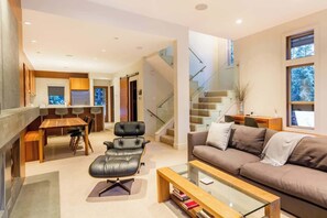Smart TV, fireplace, offices